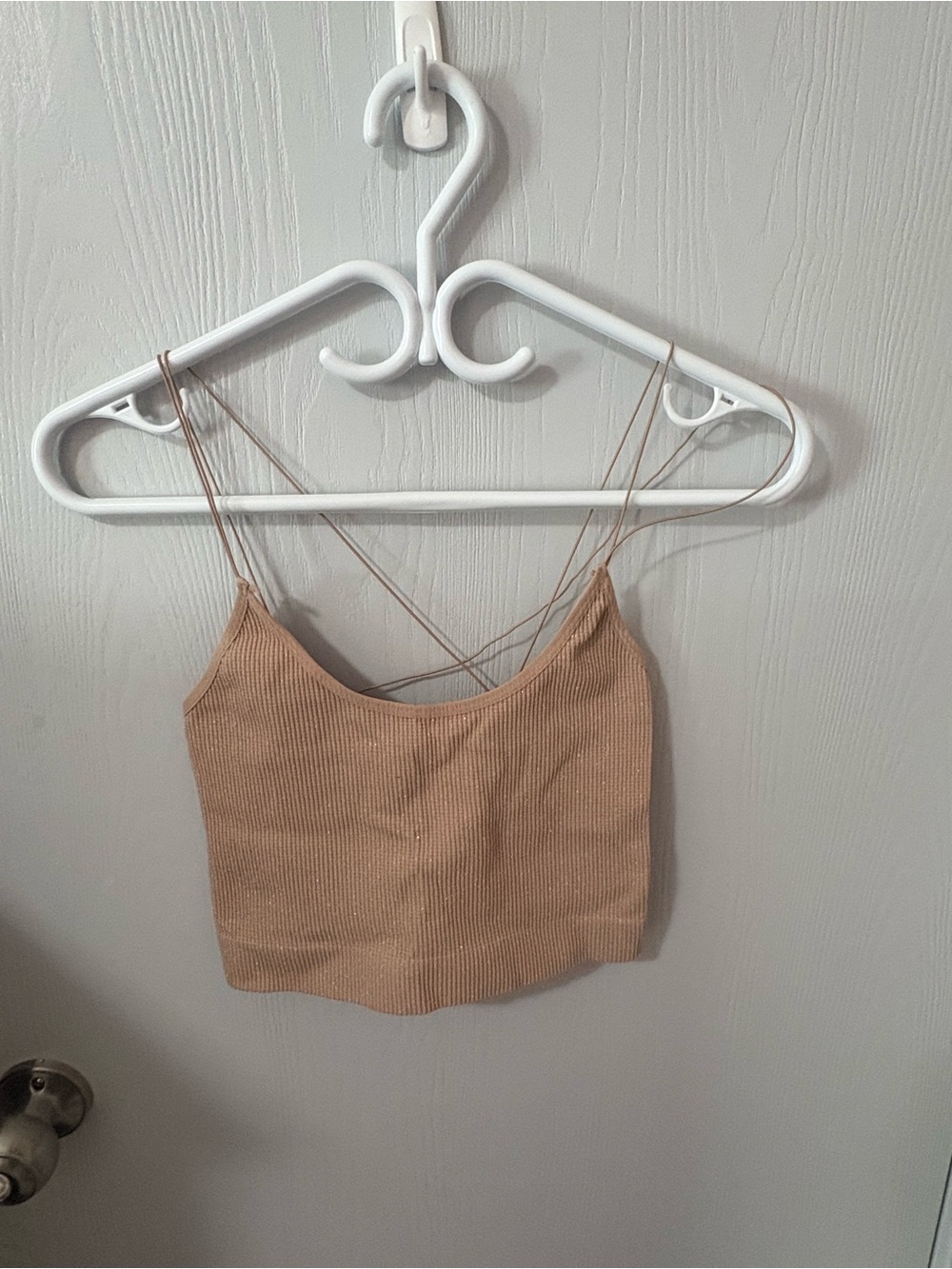 Urban Outfitters tan Double-Strap Ribbed Crop Top size medium